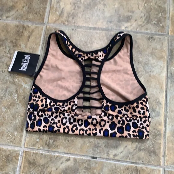 Cheetah Print Workout Bundle - Picture 9 of 10